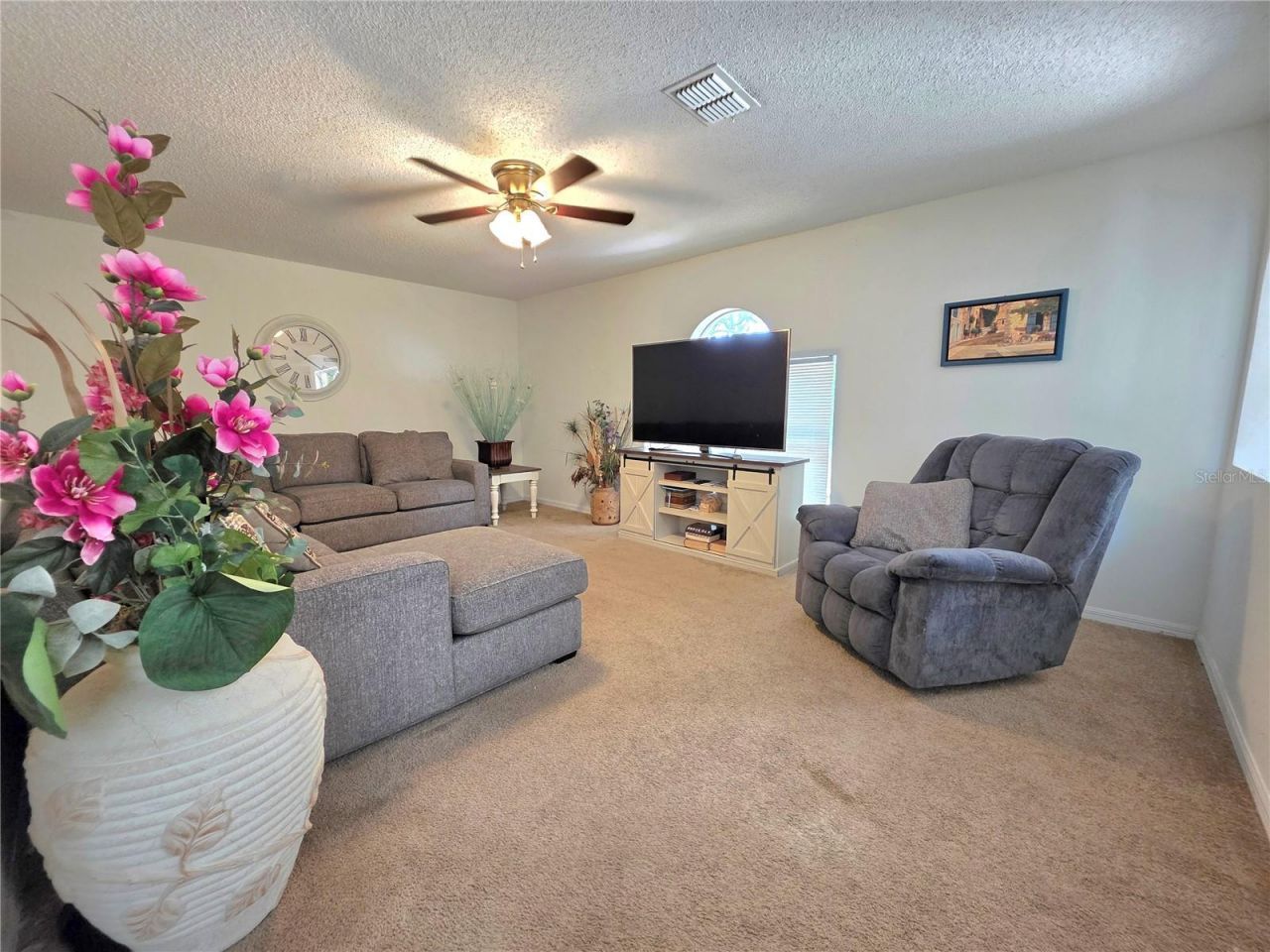 9055 Pemberton Street , Spring Hill, FL 34608 Photo