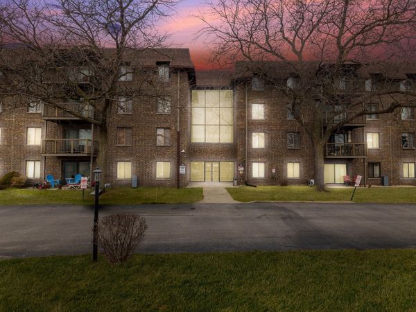 820 Elder Road , Unit c315, Homewood, IL 60430