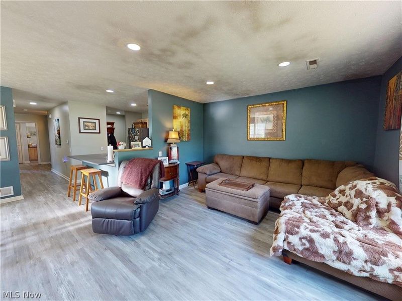 9552 Cloverleaf Road, Windham, OH 44288 Photo 5