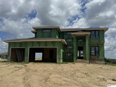 16606 Abigail Street, Bennington, NE 68007