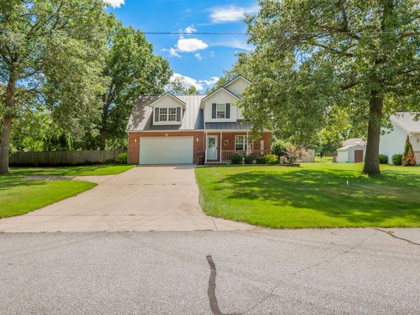 3789 Van Kley Drive, Wheatfield, IN 46392