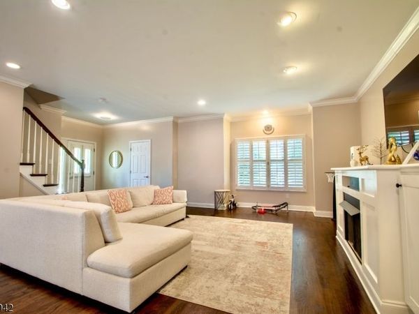 199 D Amboy Ave, Metuchen, NJ 08840