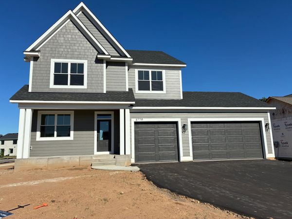 3779 Knightsbridge Lane N, Lake Elmo, MN 55042