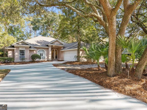 223 Cardinal Circle W, St. Marys, GA 31558