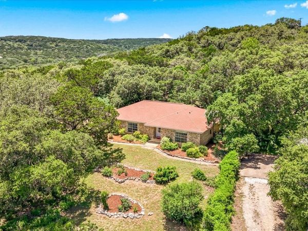 19435 Nottingham, Helotes, TX 78023