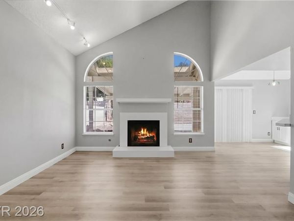 8912 Surf View Drive, Las Vegas, NV 89117