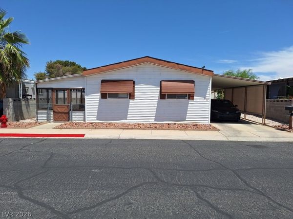 3326 Isle Royale Drive , Las Vegas, NV 89122