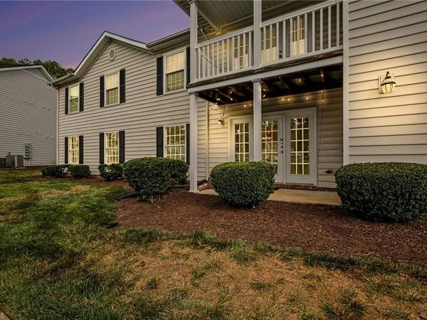 7137 W Friendly Avenue, Unit A, Greensboro, NC 27410