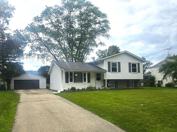 5S334 STEWART Drive, Naperville, IL 60563