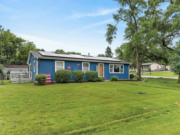 183 SUNSET Drive , Carpentersville, IL 60110