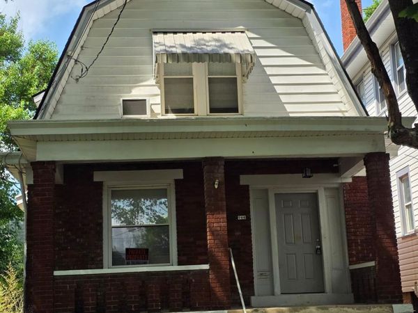 3706 wieman, Cincinnati, OH 45205