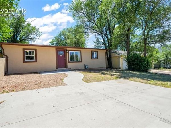 727 E Rio Grande Street, Colorado Springs, CO 80903