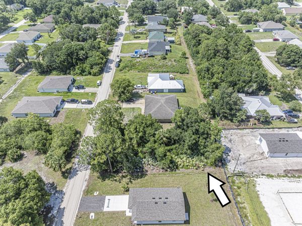 8566 105th Avenue, Vero Beach, FL 32967