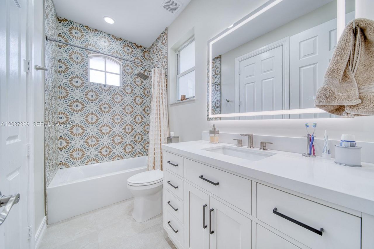 7725 NW 128th Ave, Parkland, FL 33076 Photo