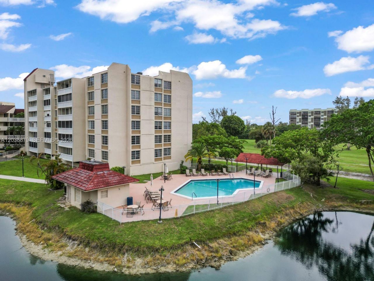 7021 Environ Blvd, Unit 320, Lauderhill, FL 33319 Photo