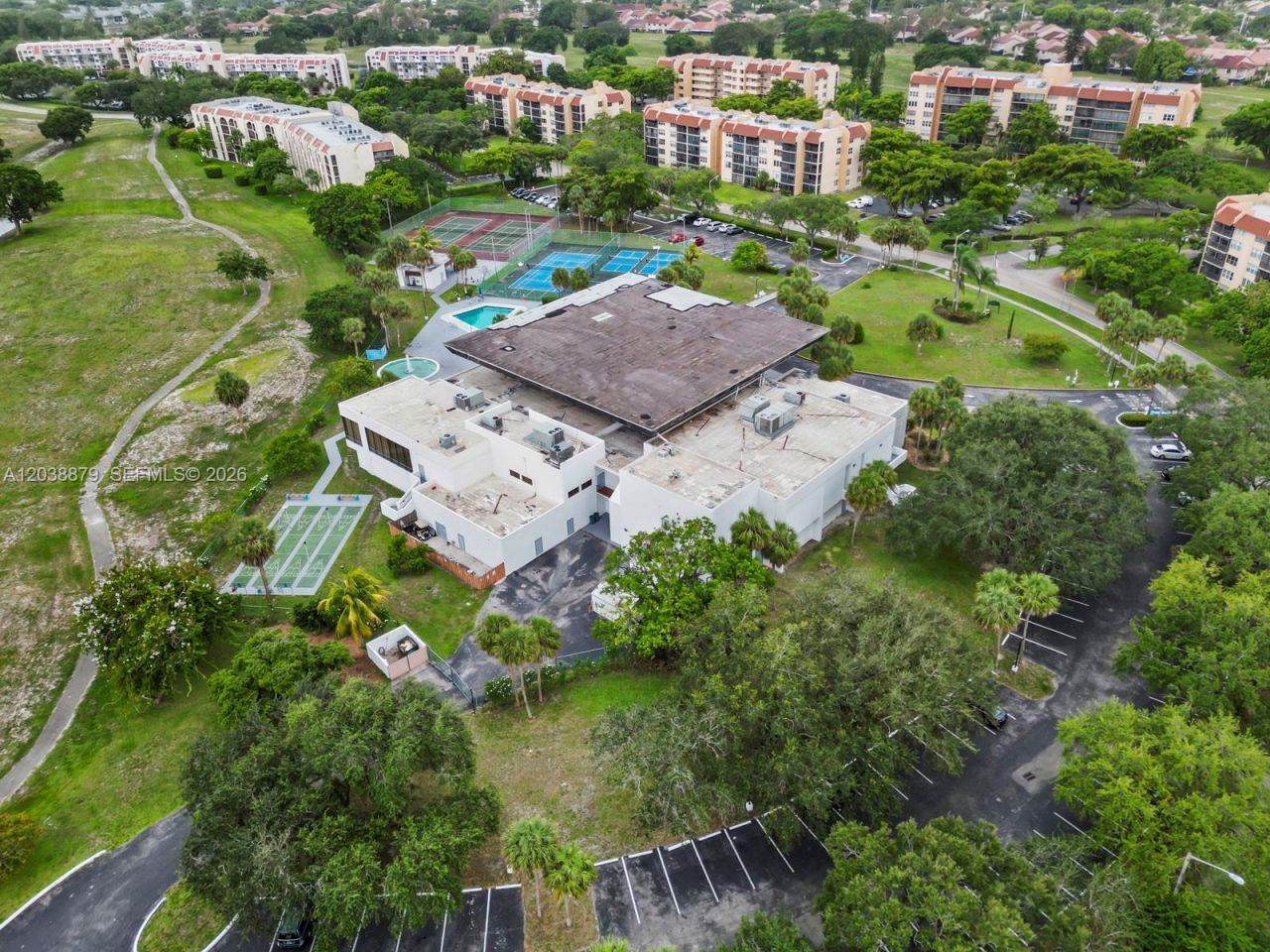 7021 Environ Blvd, Unit 320, Lauderhill, FL 33319 Photo