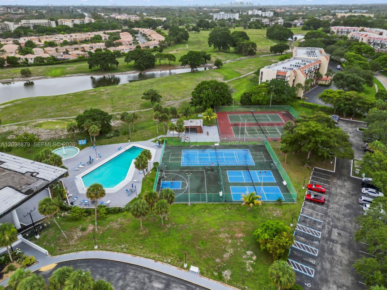 7021 Environ Blvd, Unit 320, Lauderhill, FL 33319 Photo