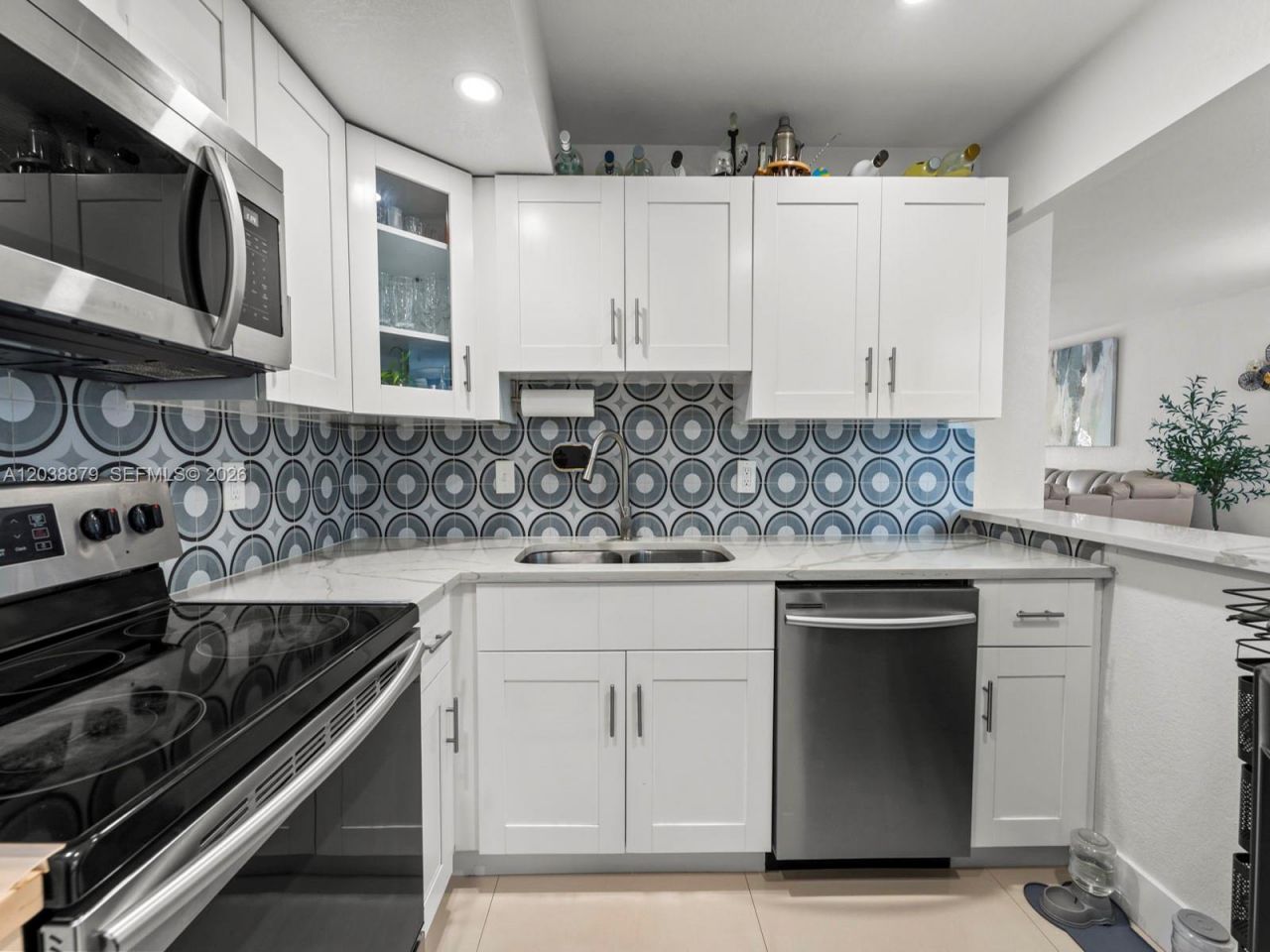 7021 Environ Blvd, Unit 320, Lauderhill, FL 33319 Photo