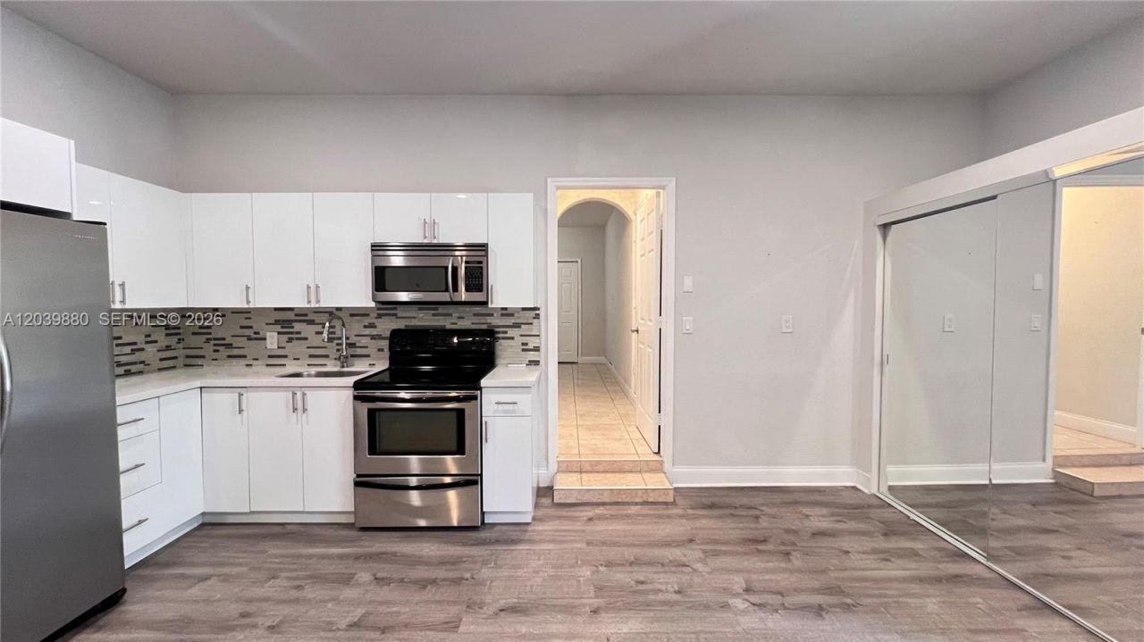 10911 SW 242nd St , Unit B, Homestead, FL 33032 Photo