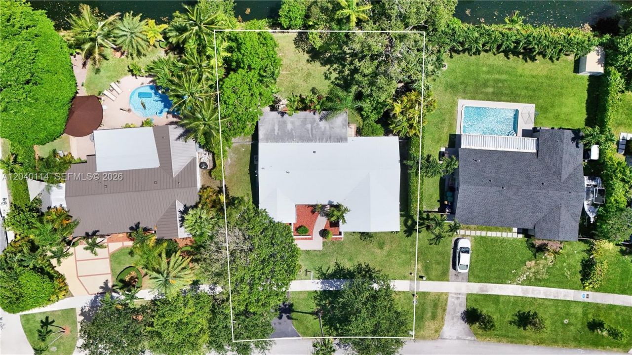10435 SW 96th St, Miami, FL 33176 Photo