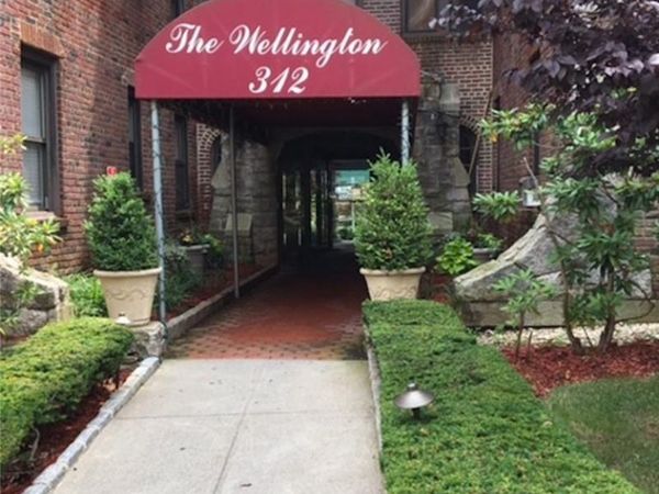 312 Main Street , Unit 3E, White Plains, NY 10601