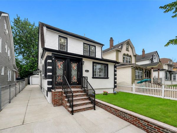 100-33 205th Street , Hollis, NY 11423