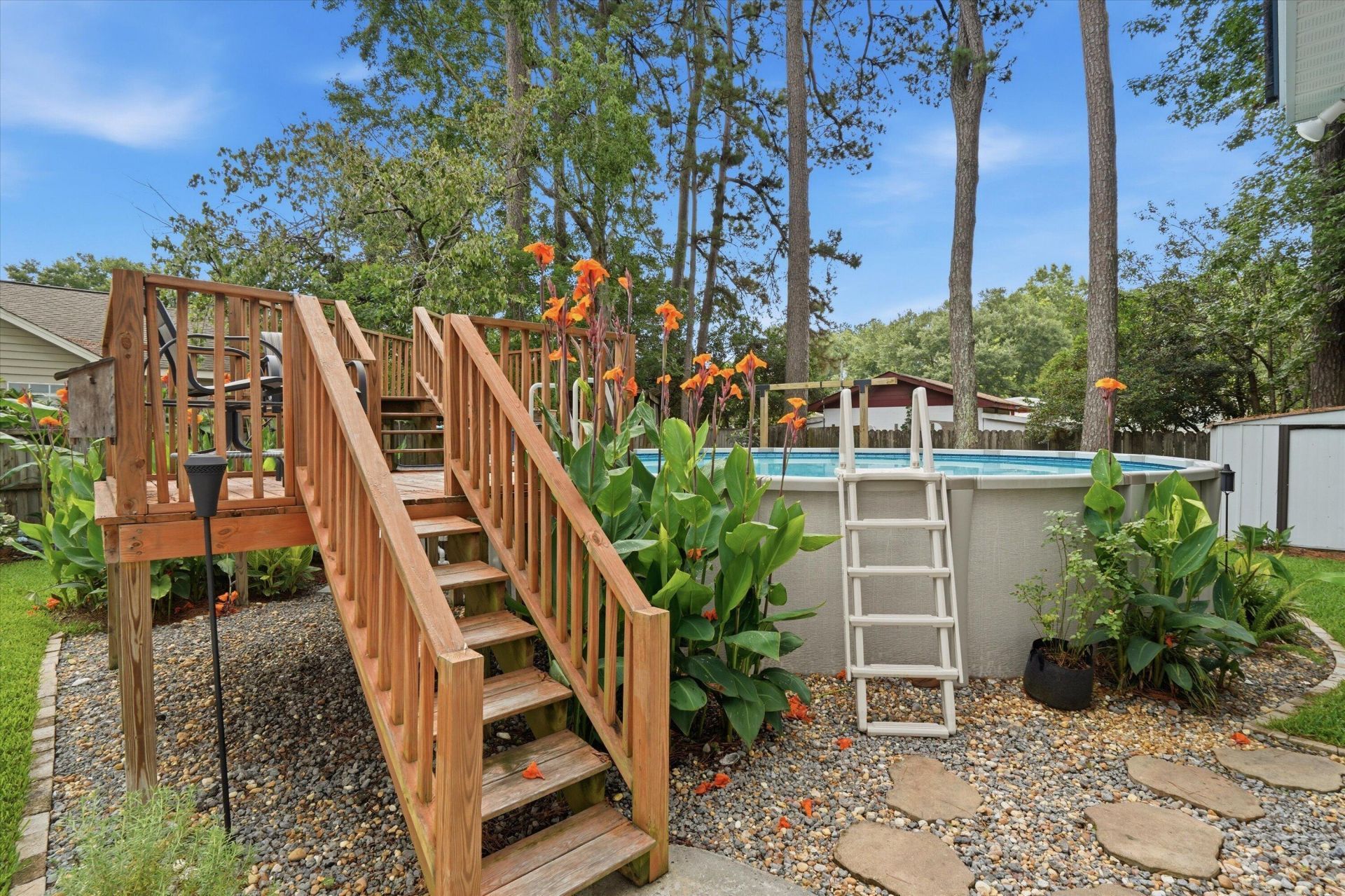 129 Danzid Drive Photo 32