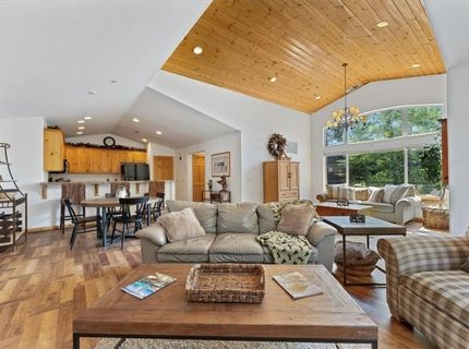 4 Calaneva , Unit 14, Crystal Bay, NV 89402 Photo