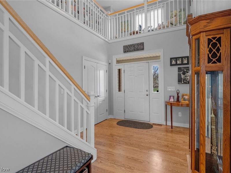 585 Burgess Circle, Aurora, OH 44202 Photo 6