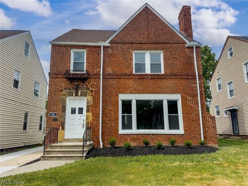 3601 Tullamore Road, University Heights, OH 44118 Photo 2