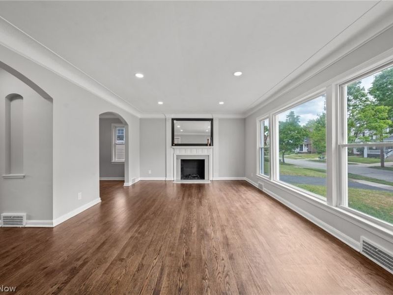 3601 Tullamore Road, University Heights, OH 44118 Photo 4