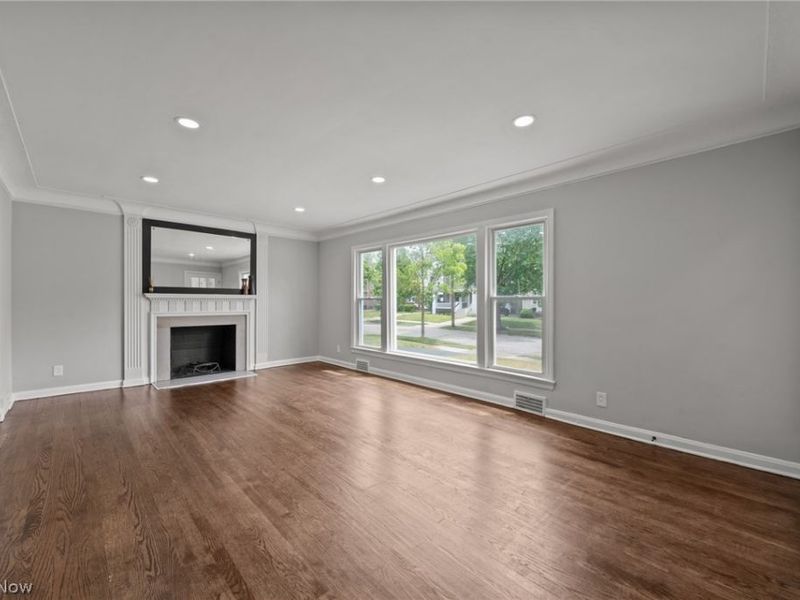 3601 Tullamore Road, University Heights, OH 44118 Photo 5