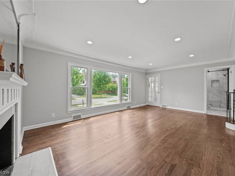 3601 Tullamore Road, University Heights, OH 44118 Photo 8