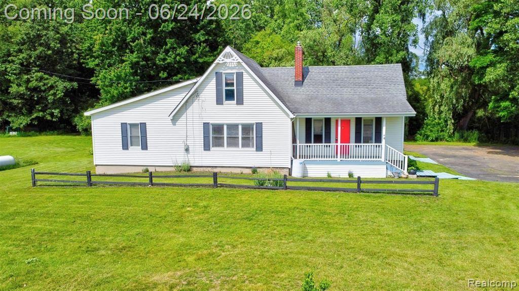 13252 Dixie Highway, Groveland Township, MI 48442 Main Photo