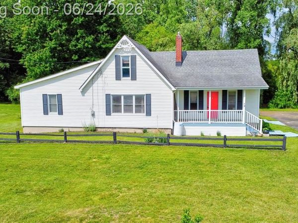 13252 Dixie Highway, Groveland Twp, MI 48442
