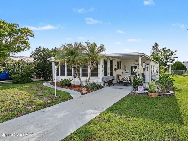 734 Lark Drive, Micco, FL 32976