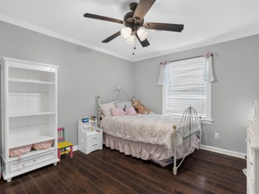 Property Image 32