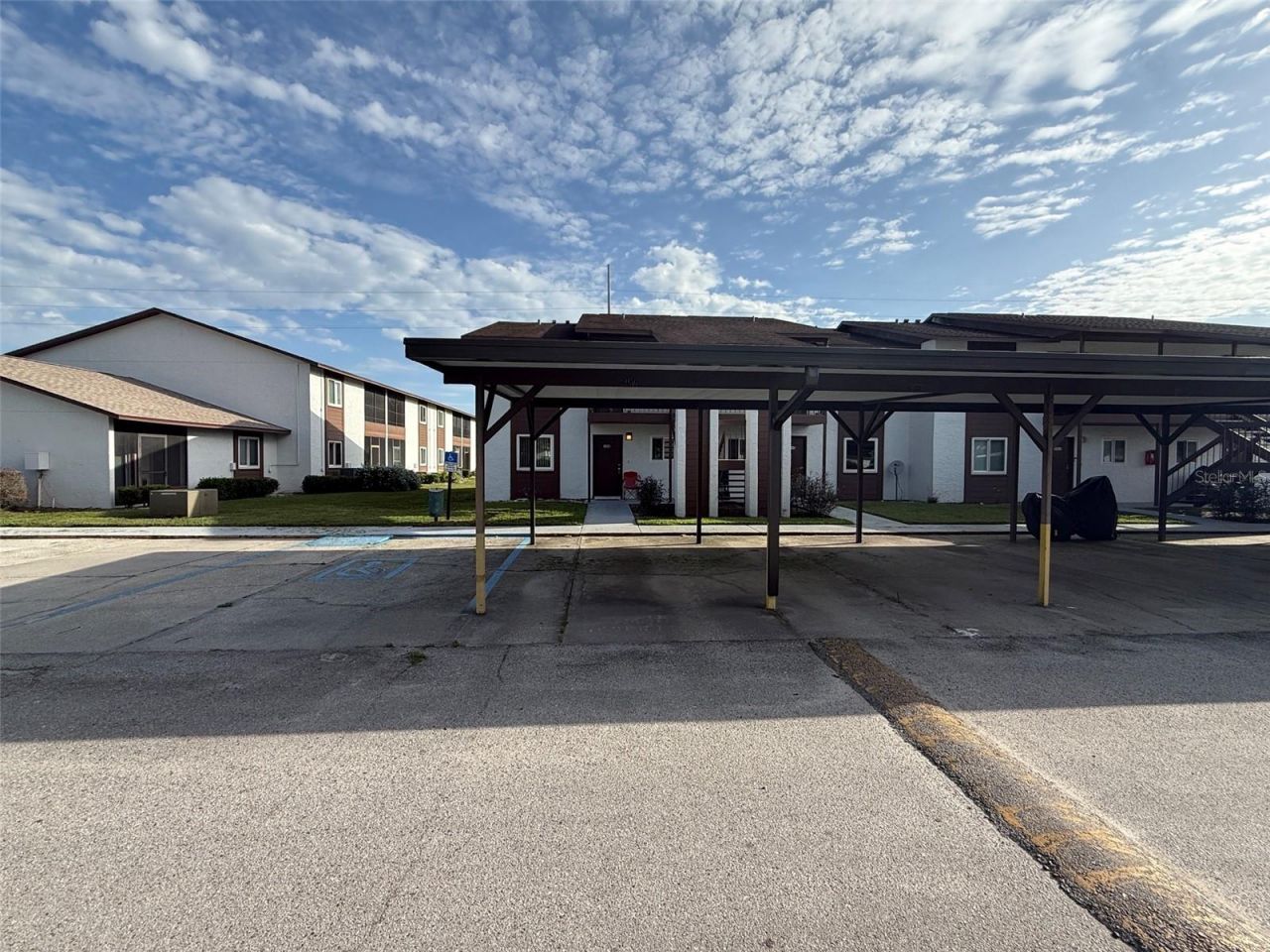 39132 County Rd. 54 , Unit 2056, Zephyrhills, FL 33542 Photo