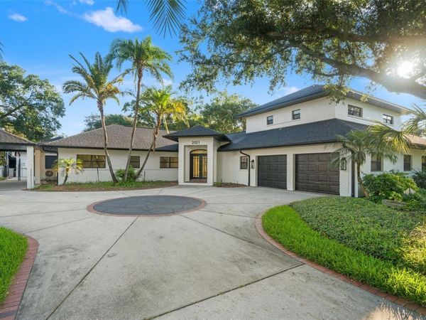 2521 LAKE ELLEN DRIVE , TAMPA, FL 33618