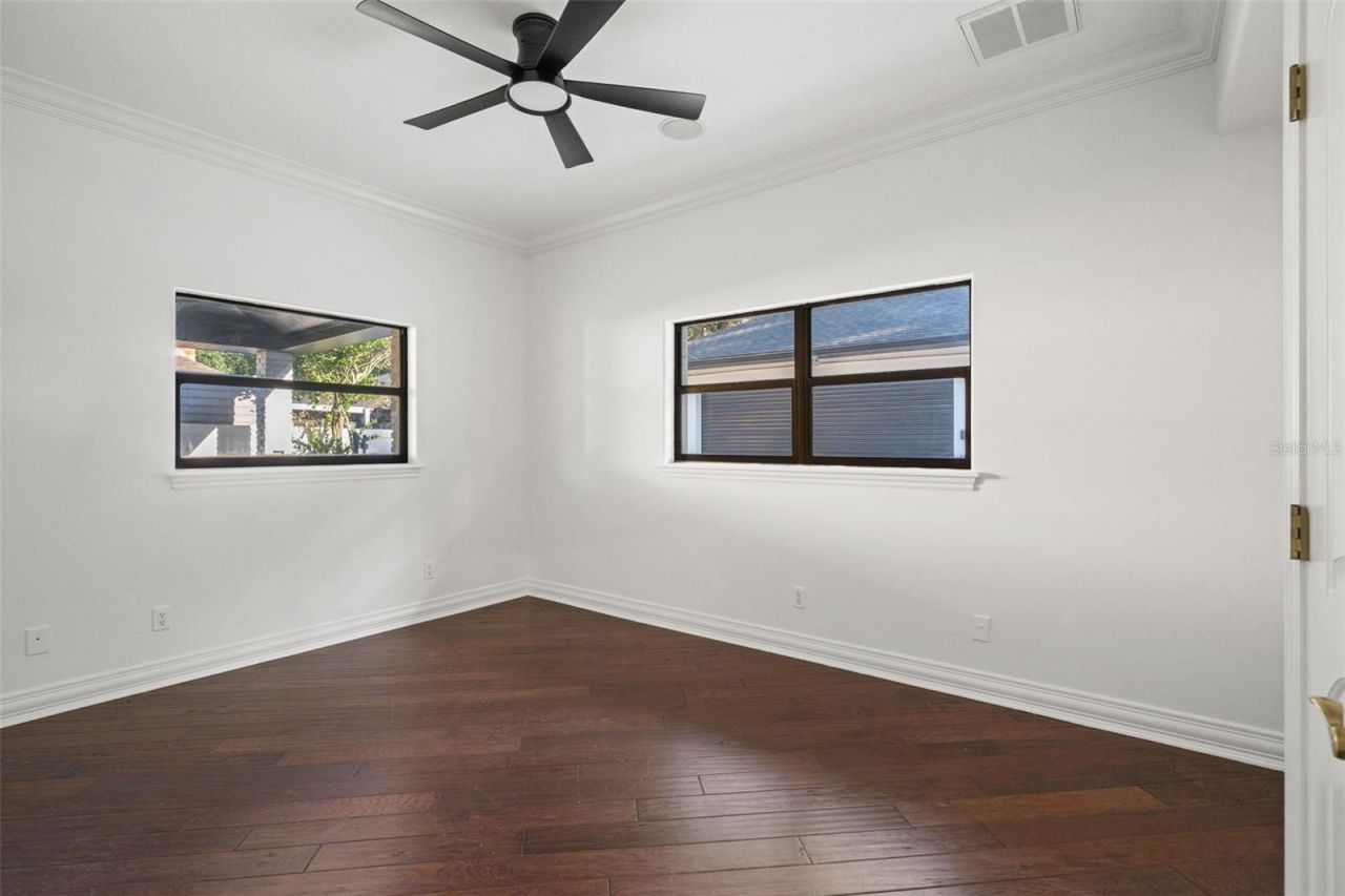 2521 Lake Ellen Drive, Tampa, FL 33618 Photo