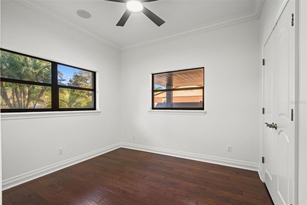 2521 Lake Ellen Drive, Tampa, FL 33618 Photo
