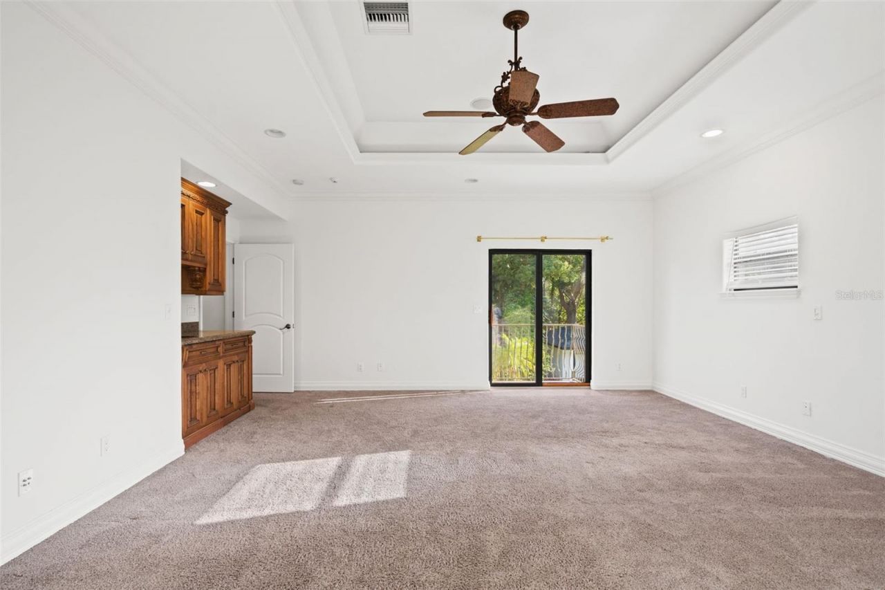 2521 Lake Ellen Drive, Tampa, FL 33618 Photo