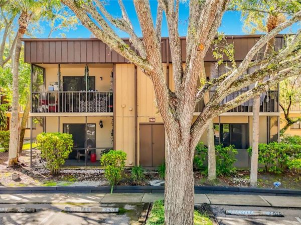 11805 RAINTREE LAKE LN , Unit B, TEMPLE TERRACE, FL 33617