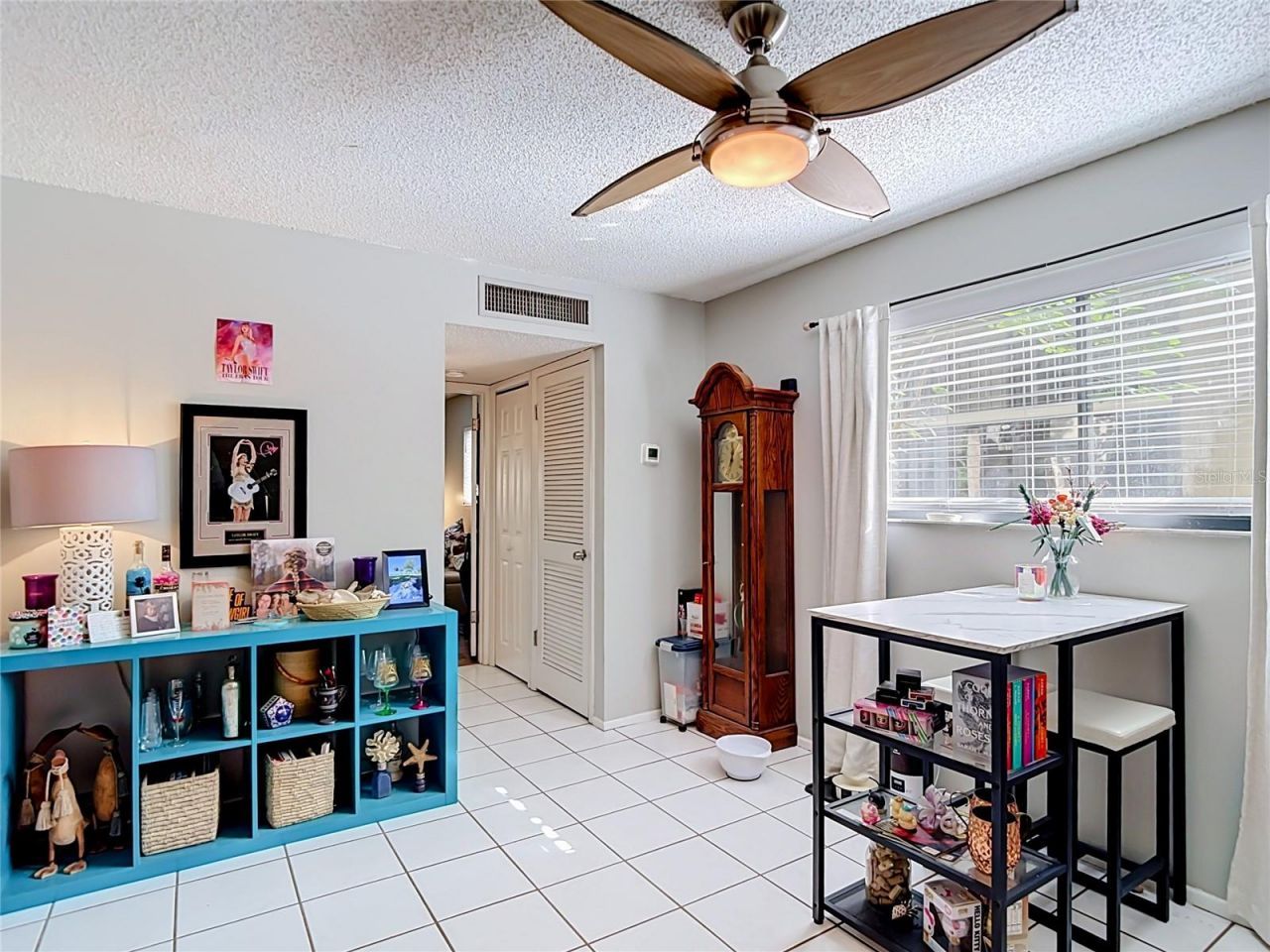 11805 Raintree Lake Ln, Unit B, Temple Terrace, FL 33617 Photo