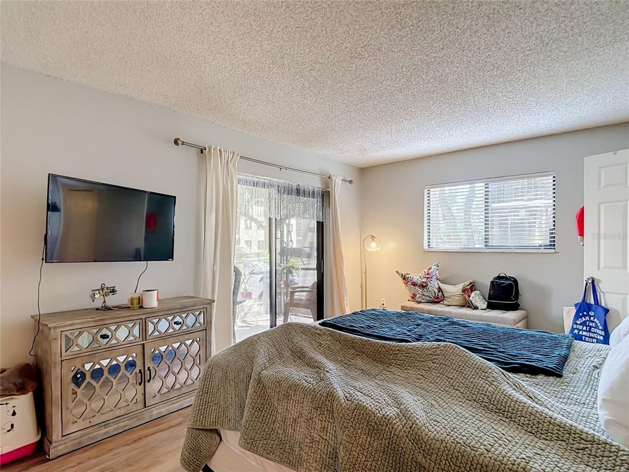 11805 Raintree Lake Ln, Unit B, Temple Terrace, FL 33617 Photo