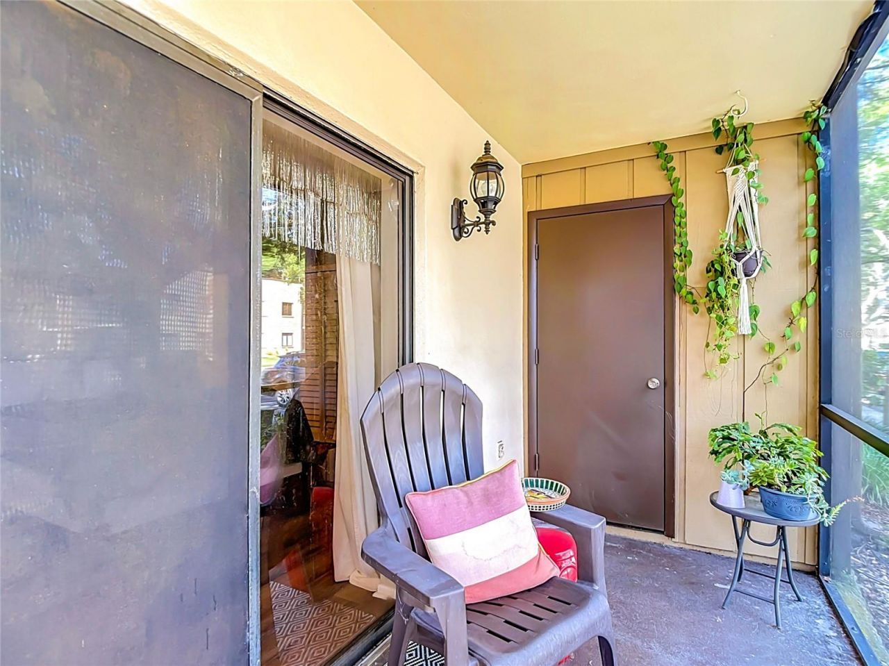 11805 Raintree Lake Ln, Unit B, Temple Terrace, FL 33617 Photo