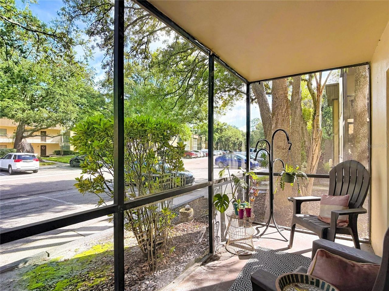 11805 Raintree Lake Ln, Unit B, Temple Terrace, FL 33617 Photo