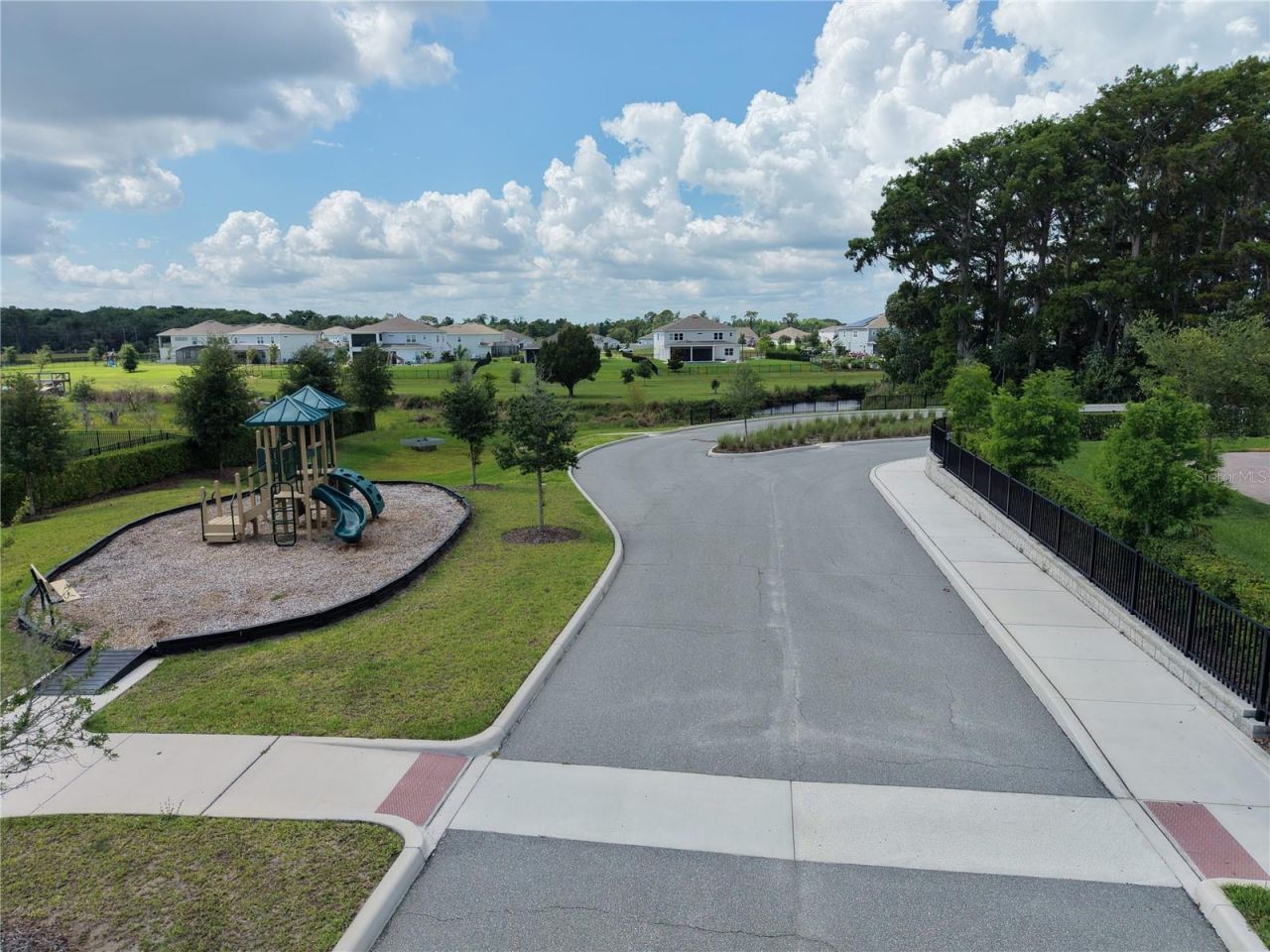 Lake Pickett Rd , Orlando, FL 32820 Photo