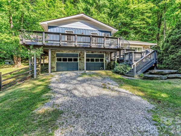 125 Hondah Boulevard, Brevard, NC 28712