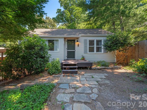 37 Wilmington Street , Asheville, NC 28806